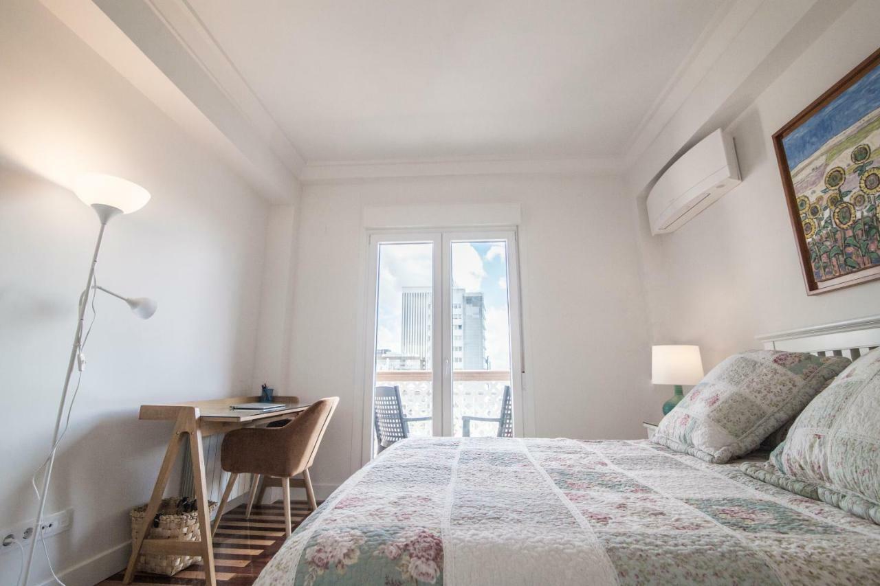 شقة Elegant Retreat Business District Bernabeu مدريد المظهر الخارجي الصورة