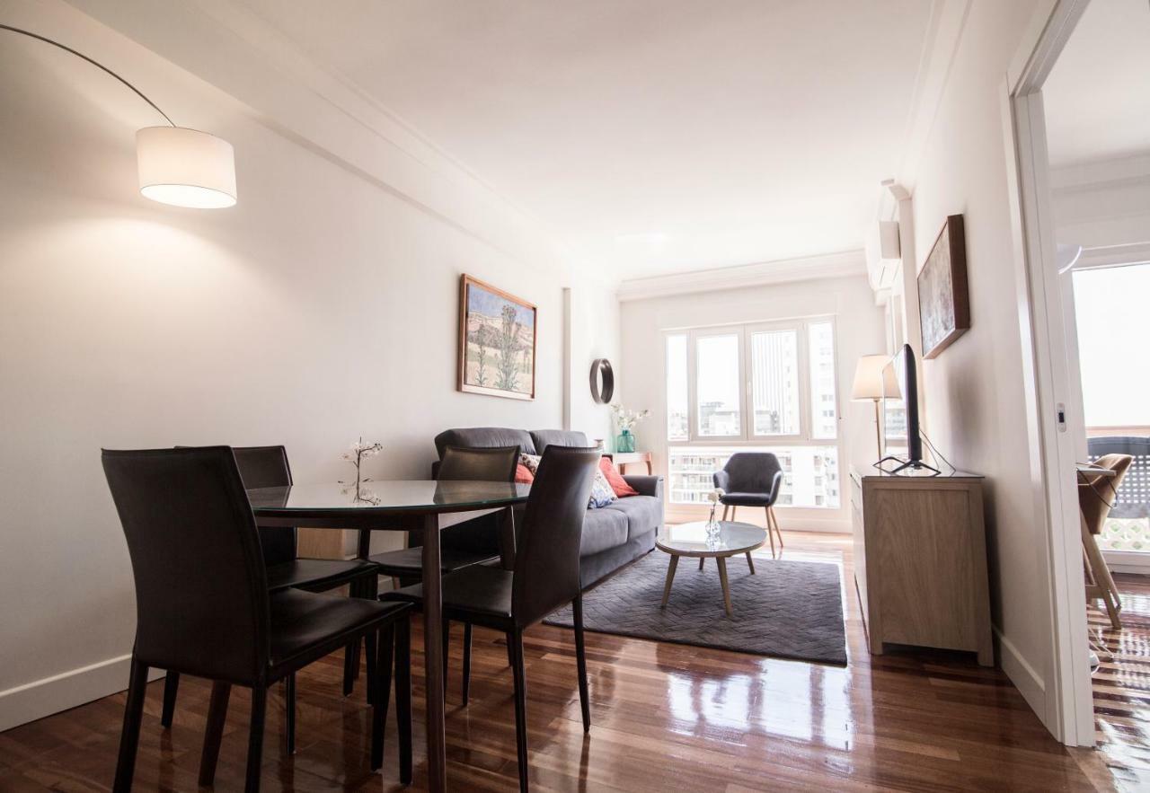 شقة Elegant Retreat Business District Bernabeu مدريد المظهر الخارجي الصورة